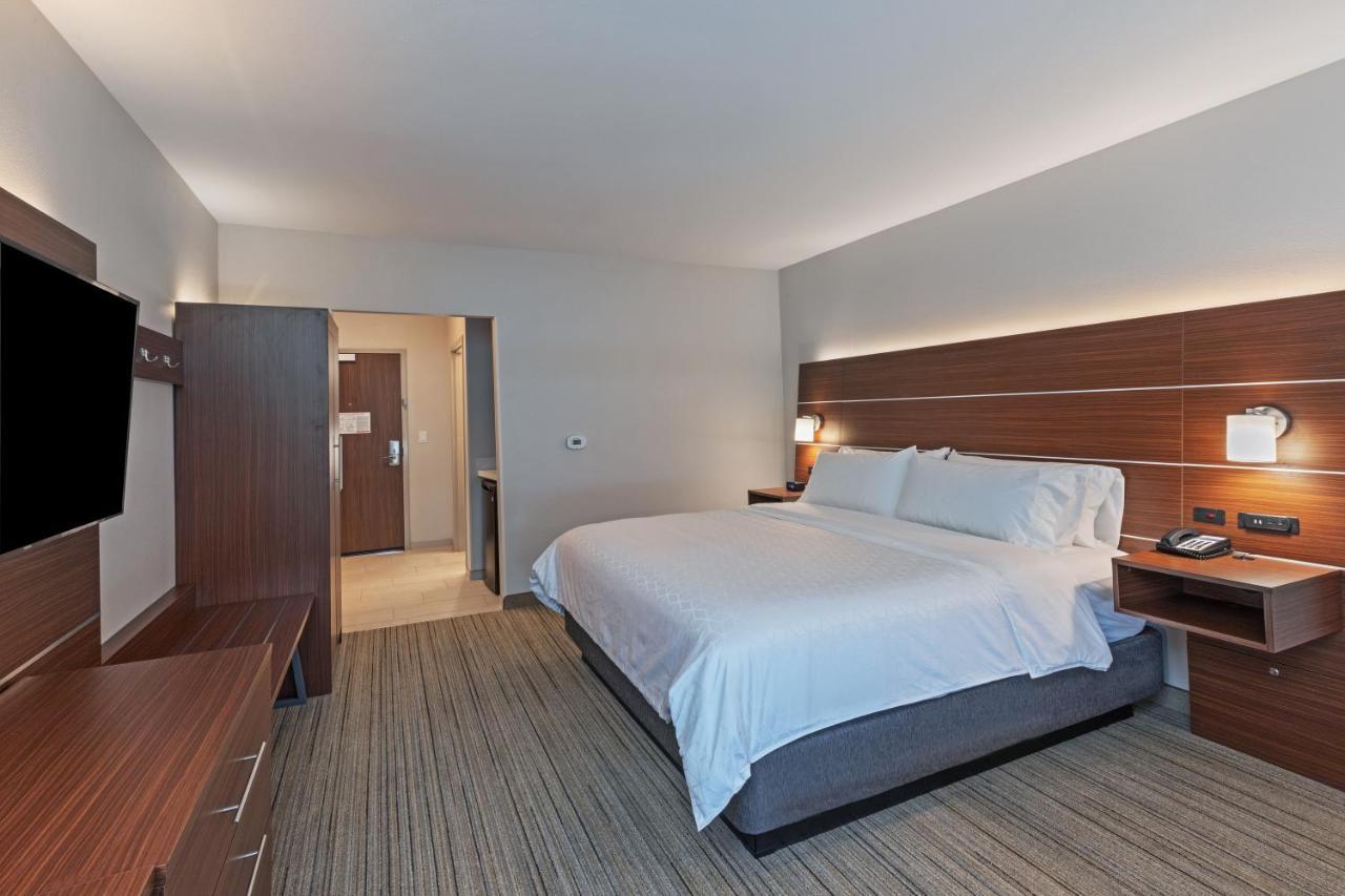 Holiday Inn Express & Suites - Parsons By Ihg Buitenkant foto