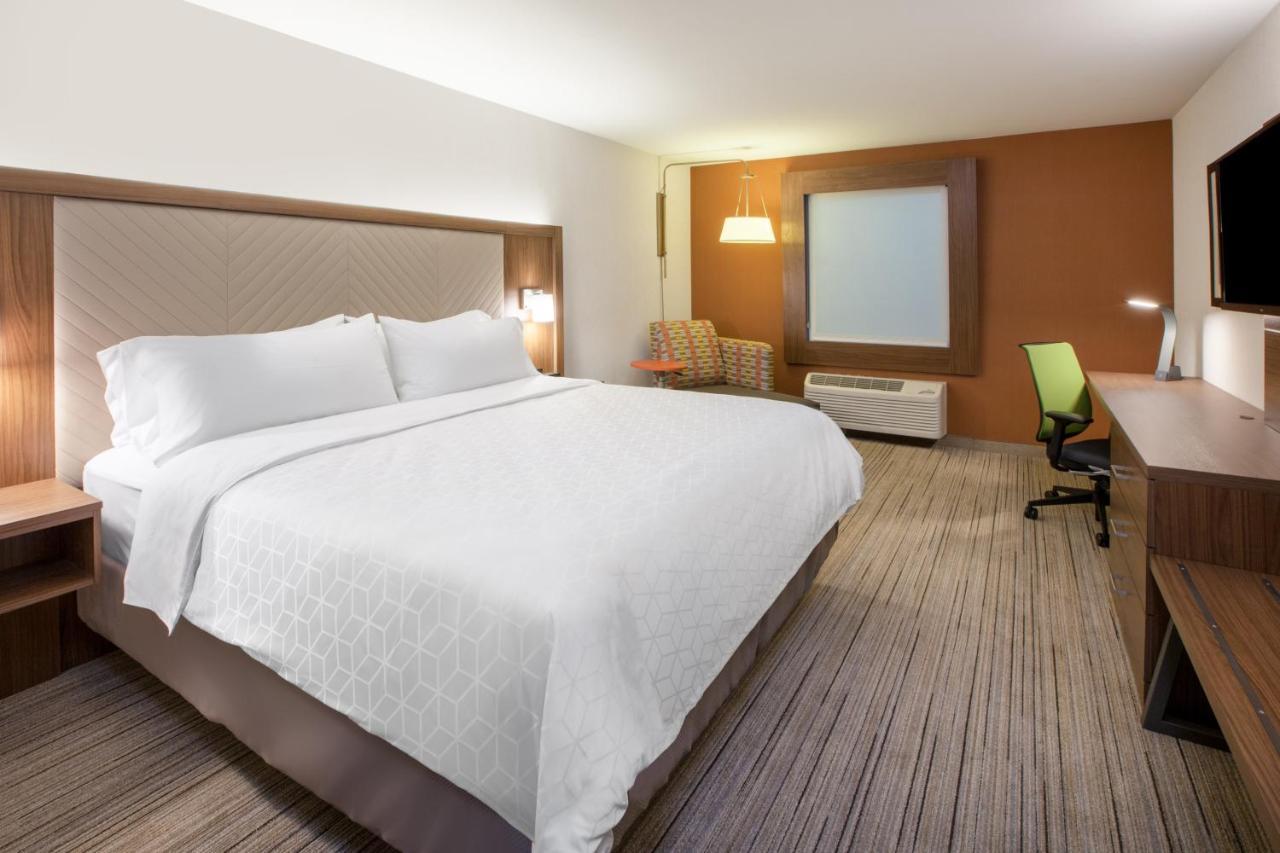 Holiday Inn Express & Suites - Parsons By Ihg Buitenkant foto